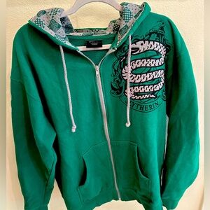 Large Harry Potter World Slytherin zip up hoodie